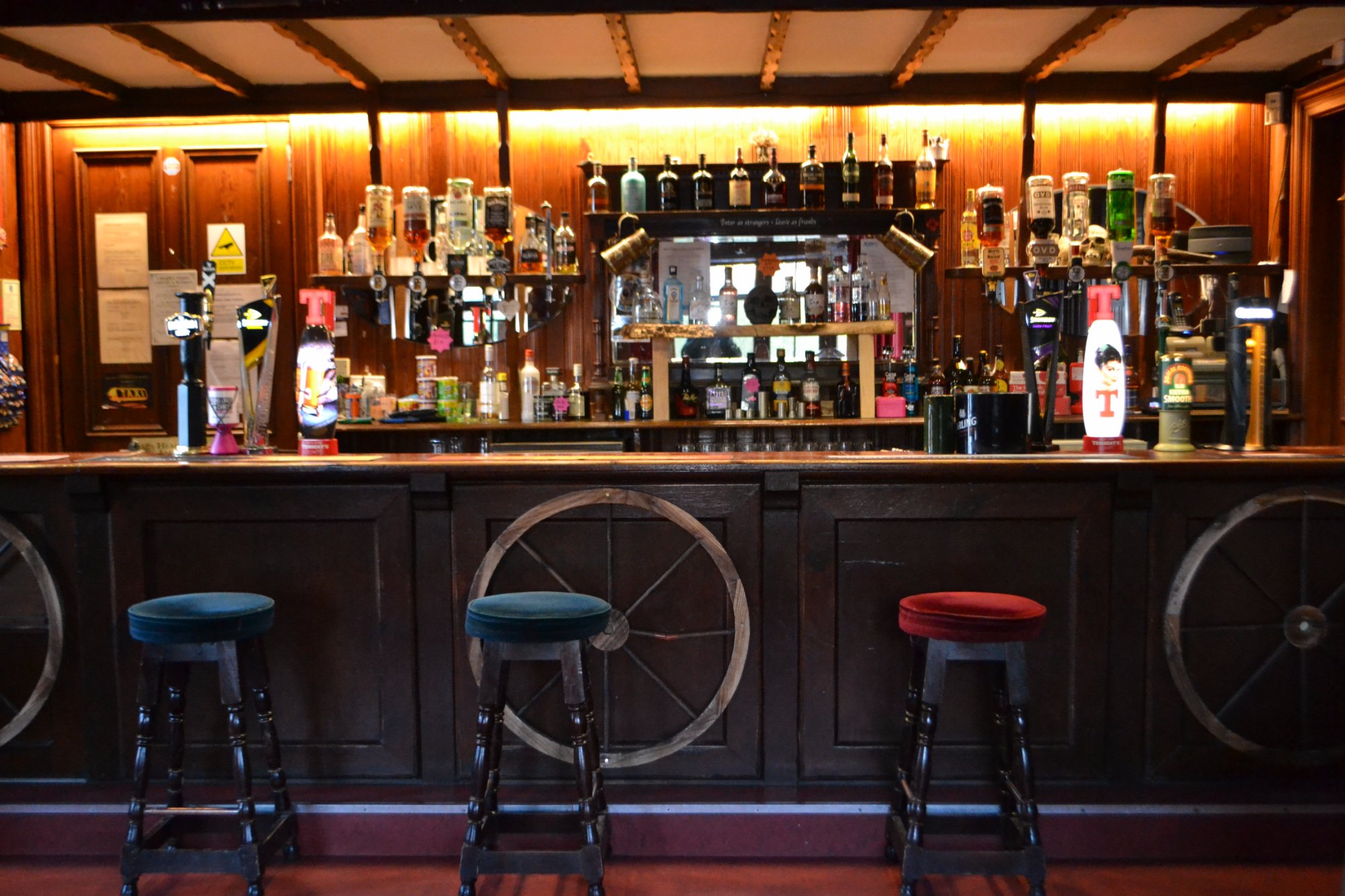Redhall Arms Hotel-官方