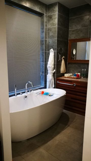 浮生四季青年旅舍-浴室