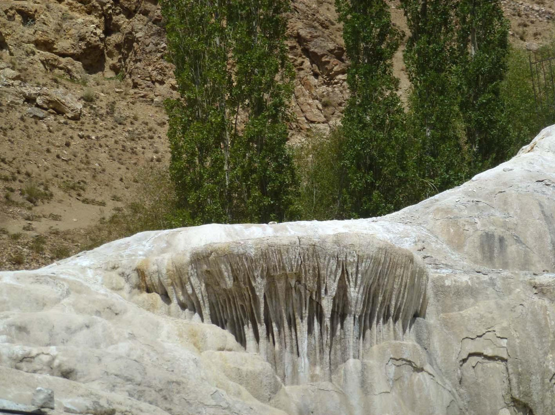 Khorog旅游景点-Garm Chashma