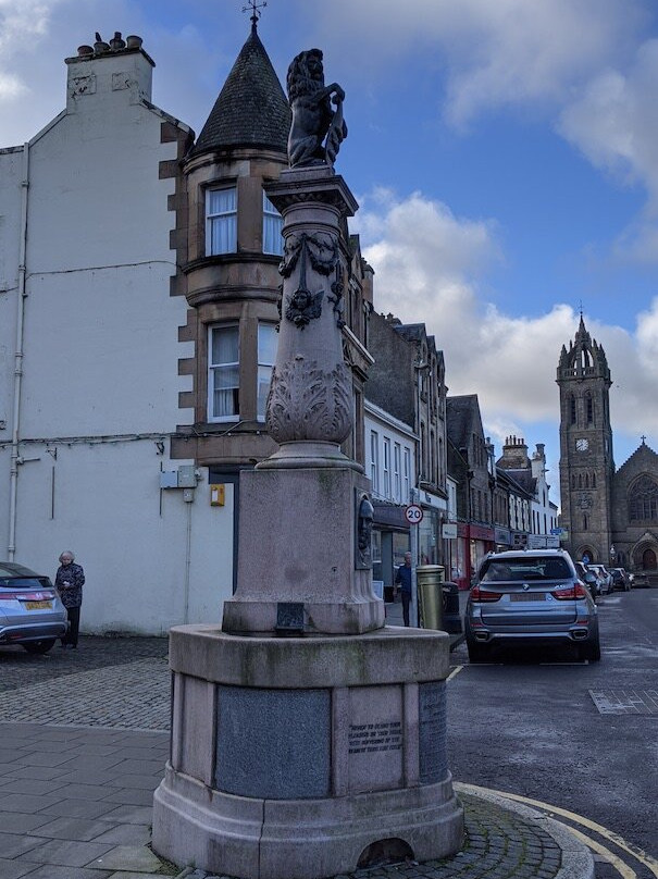 The John Veitch Memorial Fountain景点图片
