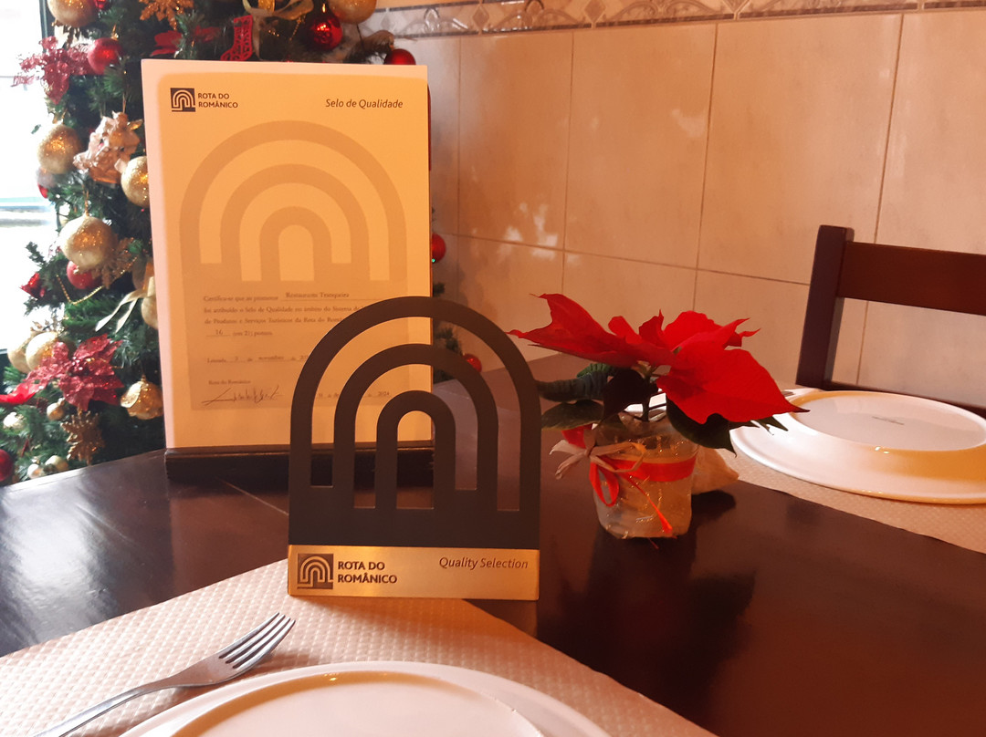 Valbom餐馆和美食-Tranqueira