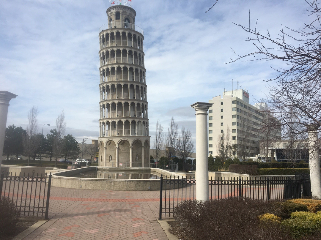 Leaning Tower of Niles景点图片