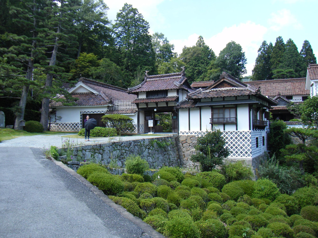 高粱市旅游景点-Hirokane Residence