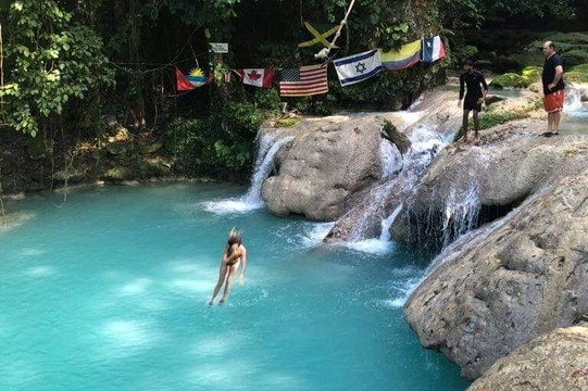 MJDTours-蒙特戈贝必去景点