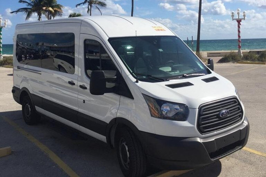 Trinidad and Tobago Private Transfers & Limo Services: Airport, Cruise Port, Hotel Pickups