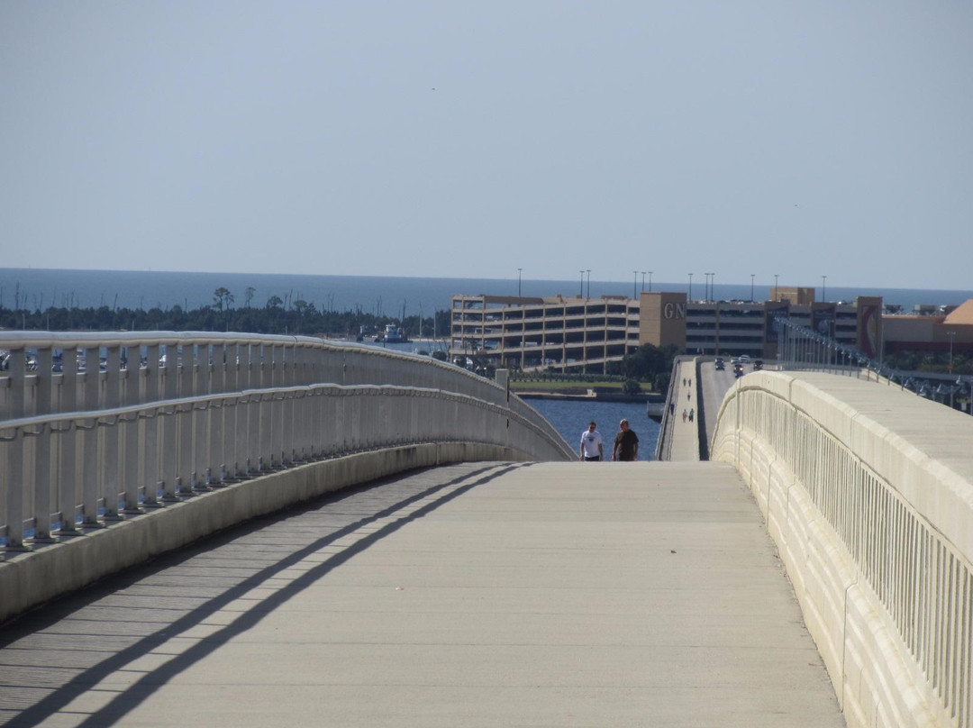 Biloxi Bay Bridge景点图片