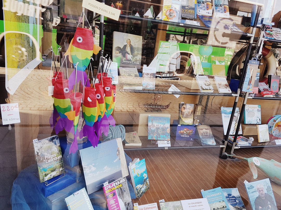 Librairie Maritime La Cardinale-马赛必去景点