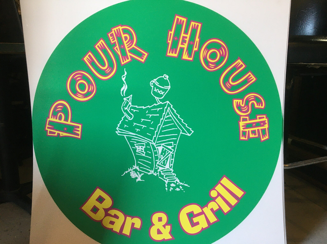 Pour House Bar & Grill