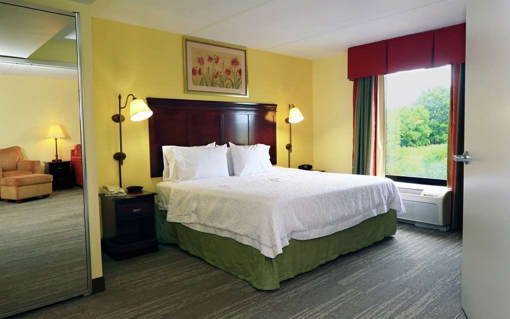 Hampton Inn & Suites Lamar主图