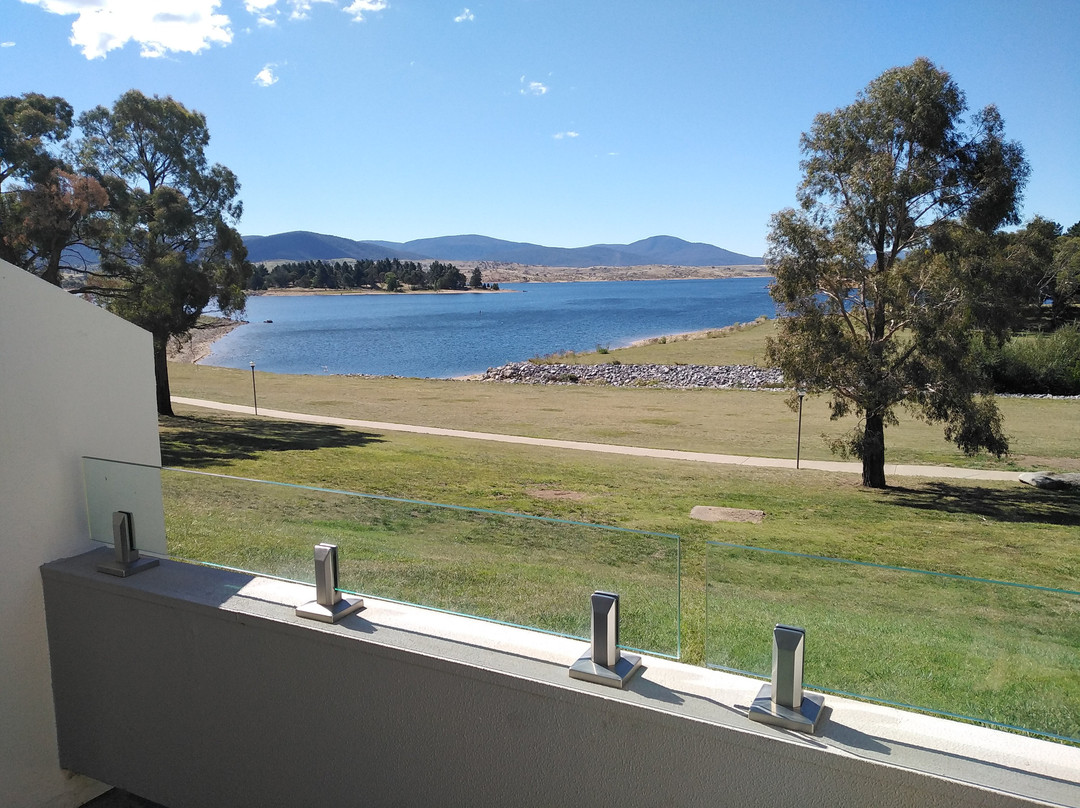 Horizons Lake Jindabyne主图