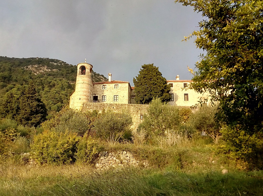 Podmaine Monastery-布德瓦必去景点