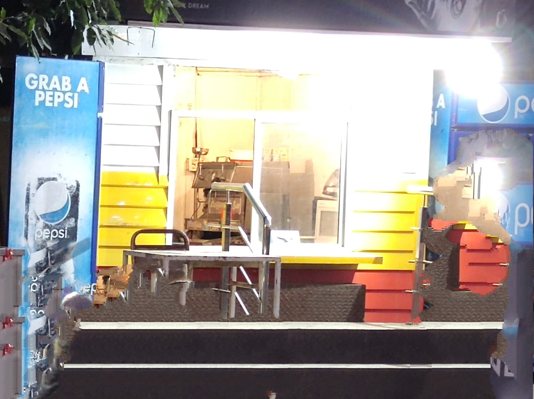 Eiffel Tower Replica-拉合尔必去景点