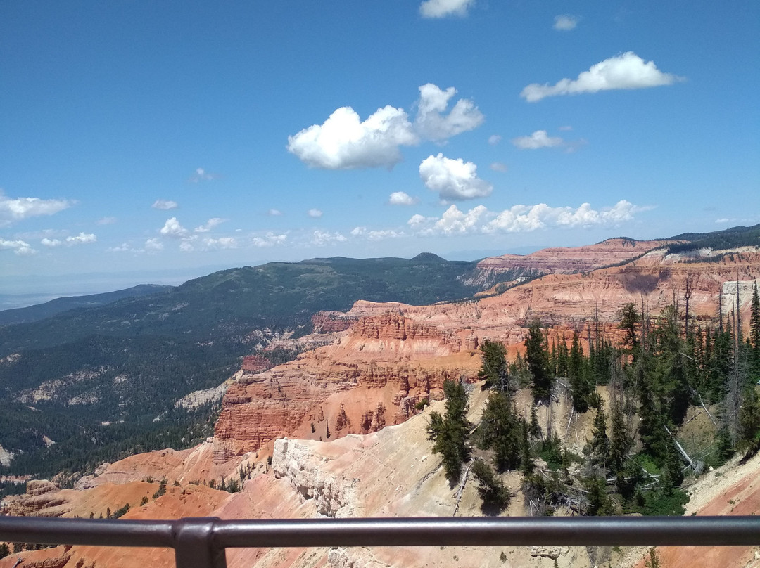 Sunset View Overlook at Cedar Breaks National Monument-锡达城必去景点