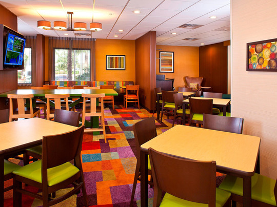 Fairfield by Marriott Inn & Suites Houston Hobby Airport主图