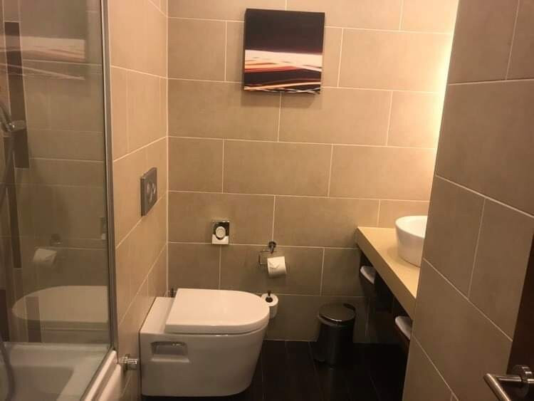 屈塔希亚希尔顿花园酒店主图