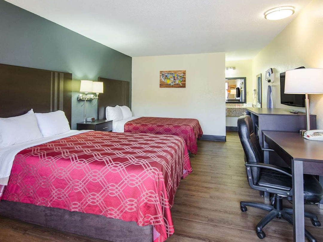 Econo Lodge Bristol主图