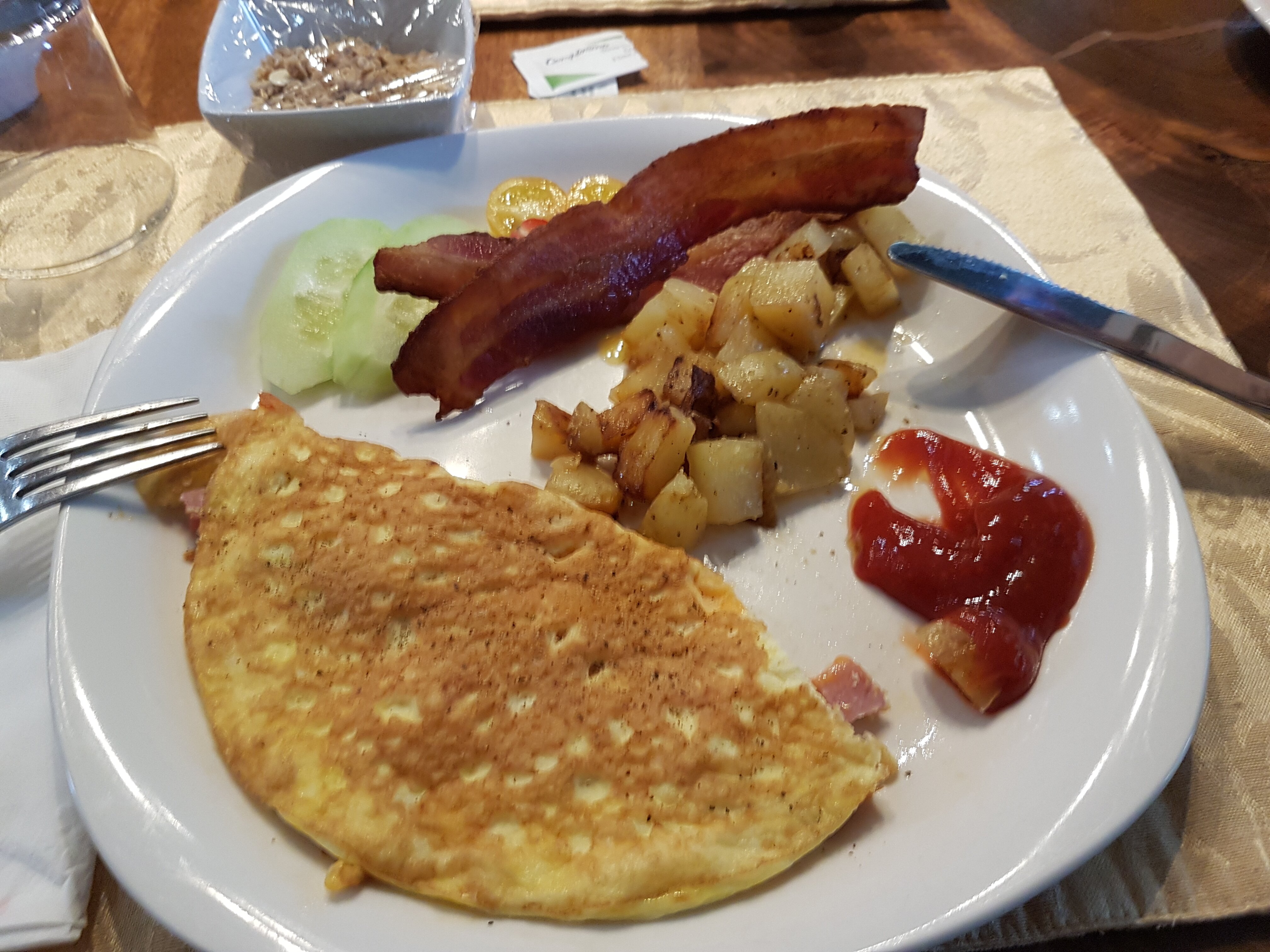 Radium Elk Park B & B-餐饮