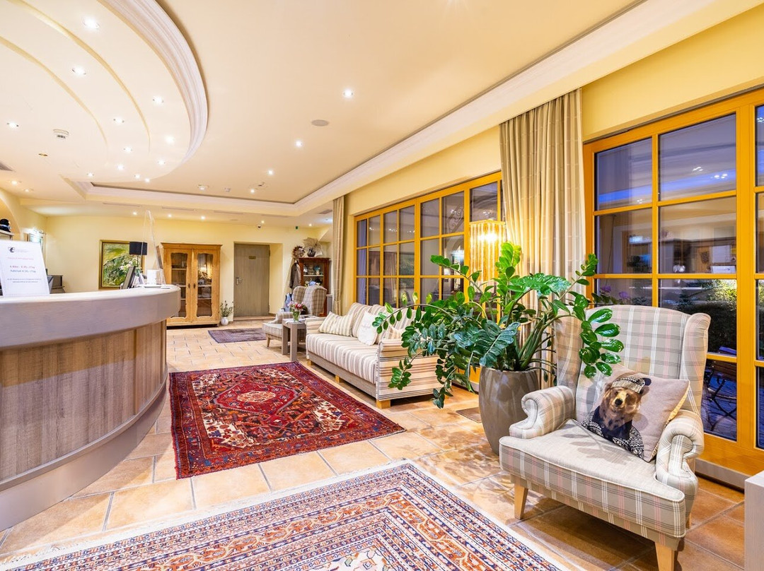 Hotel-Restaurant Zum Schwarzen Baeren主图