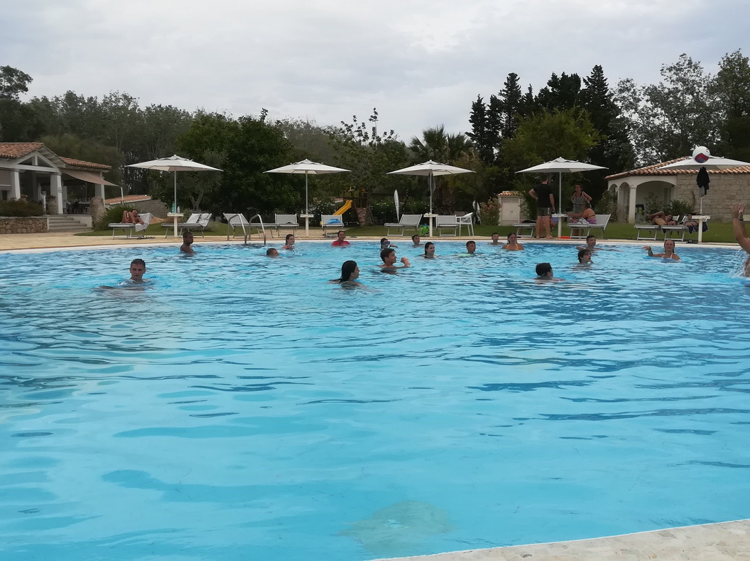 Limone Beach Resort主图