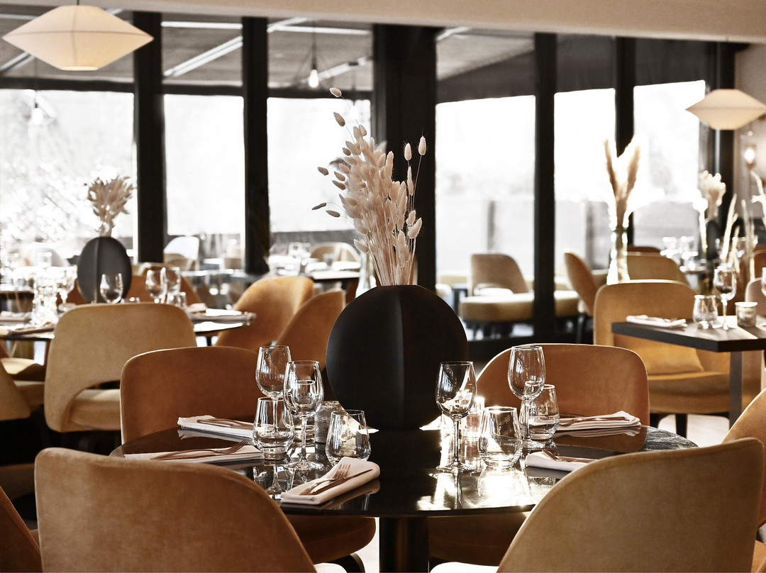 圣洛朗迪瓦尔餐馆和美食-Mood St Laurent