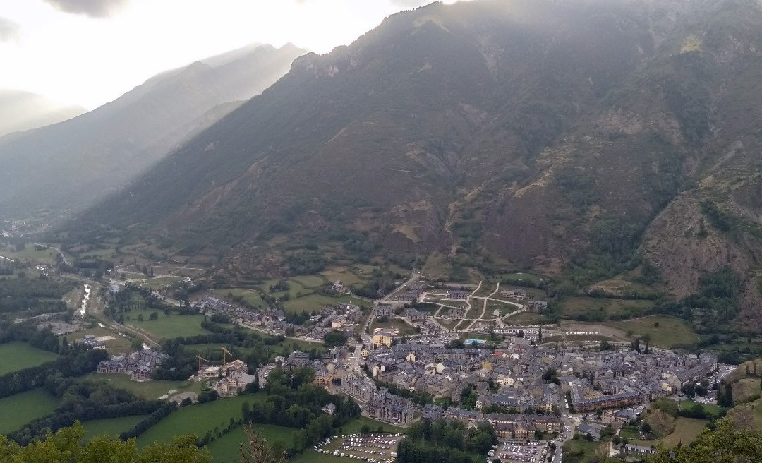 Mirador del Valle de Benasque景点图片