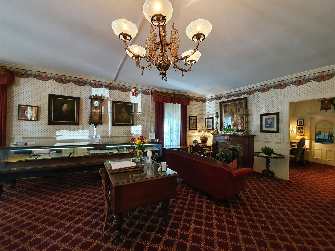 The Excelsior House主图