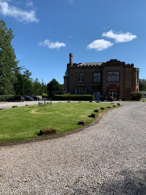 Irton Hall B&B主图