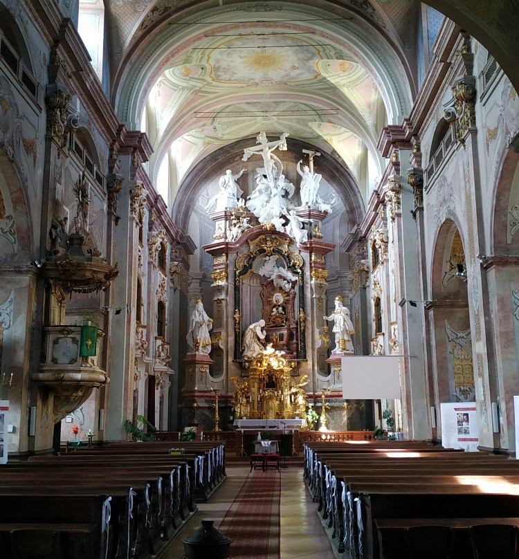Saint Bernát Church景点图片