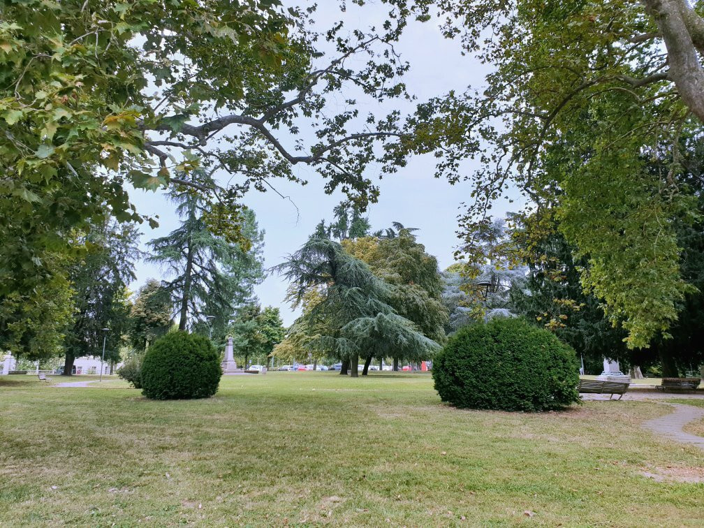 Parco Allea San Luca-诺瓦拉必去景点