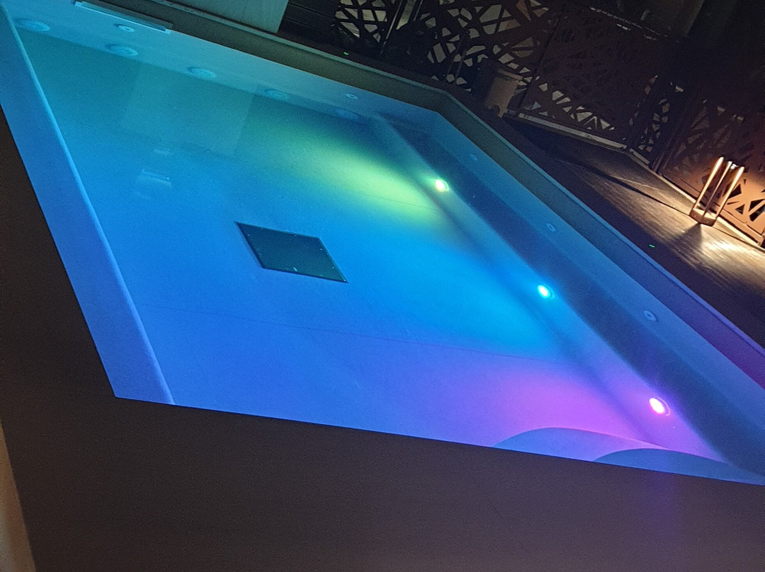Almaluna Hotel & Resort主图