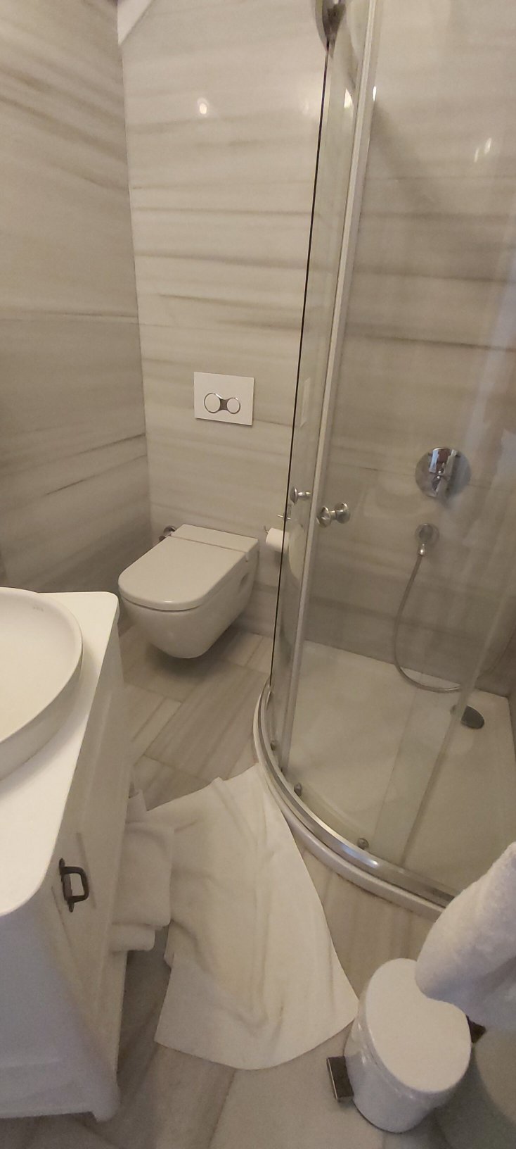 Cunda Pur Beyaz Otel-浴室