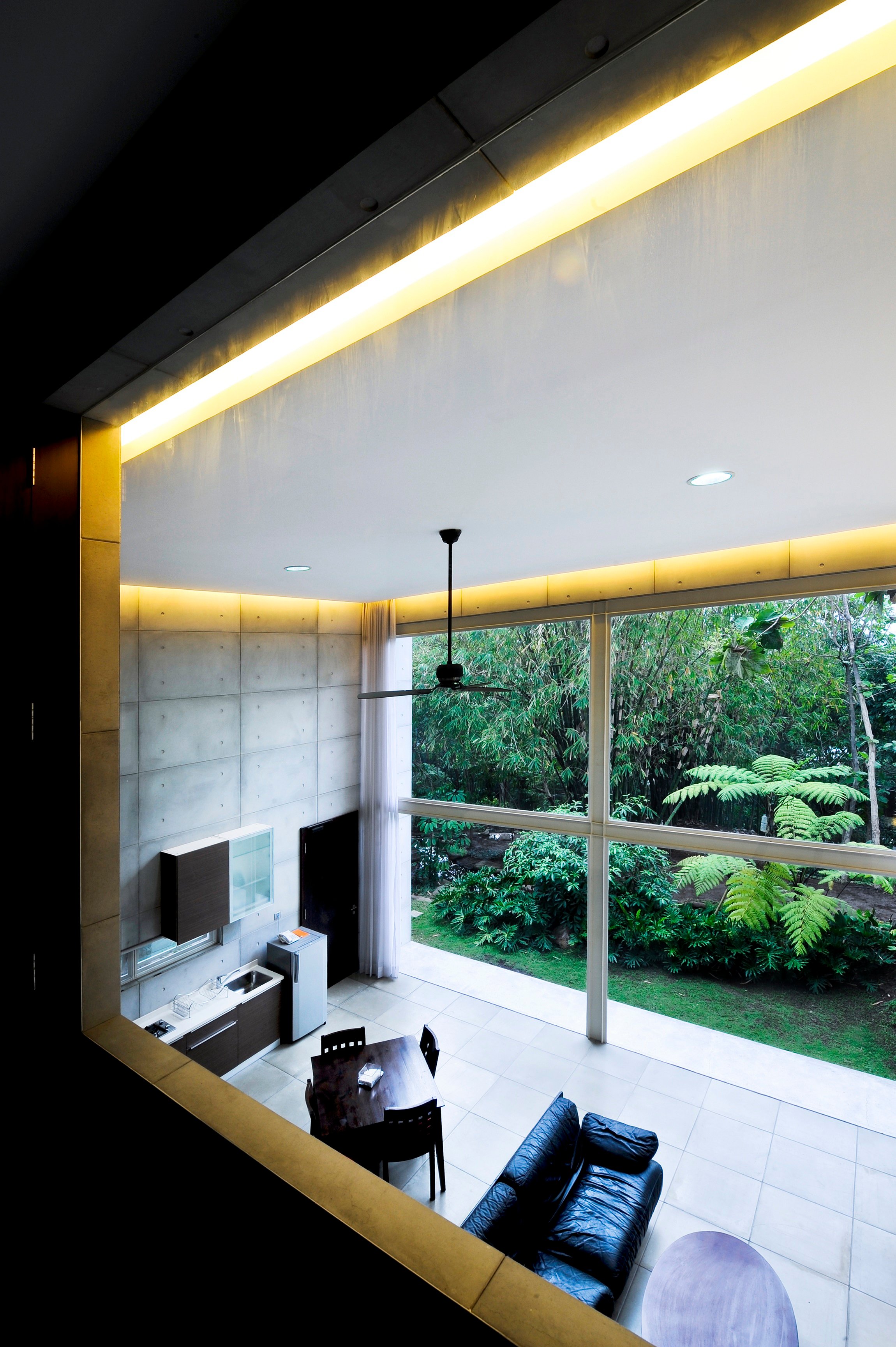 K Gallery Hotel-portrait