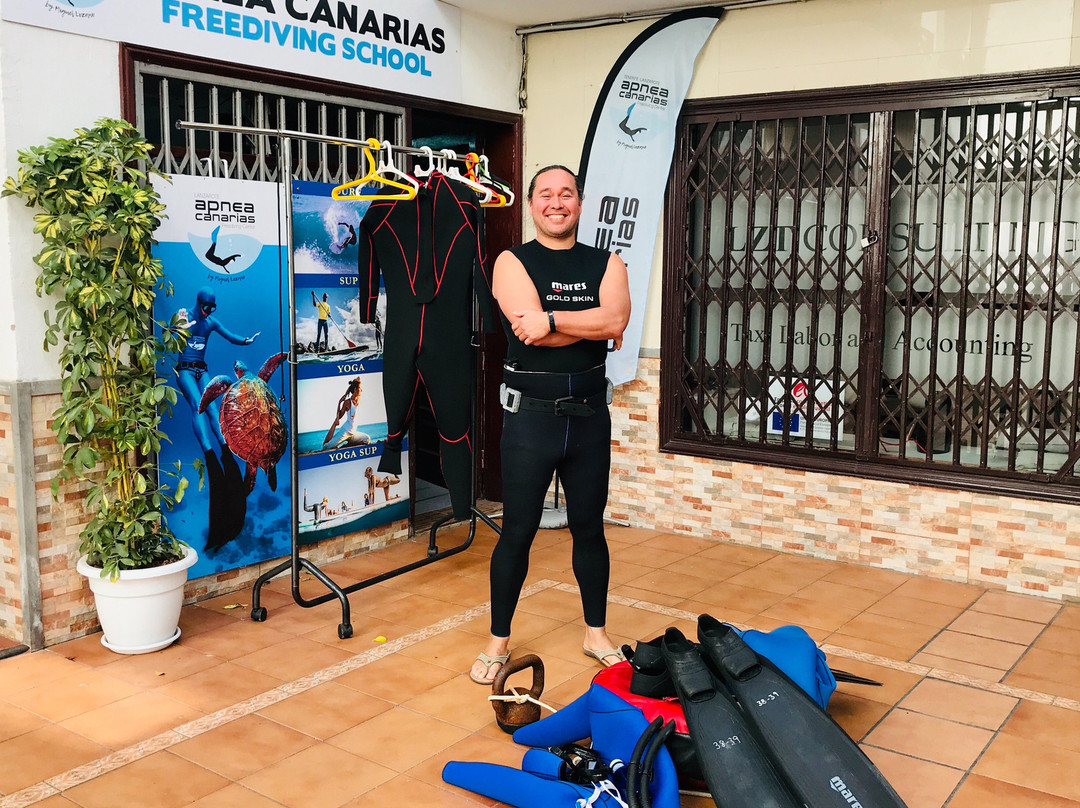 Apnea Canarias-卡门港必去景点