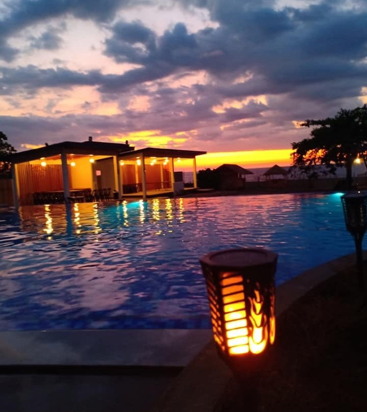 Vistapaloma Beach Resort主图