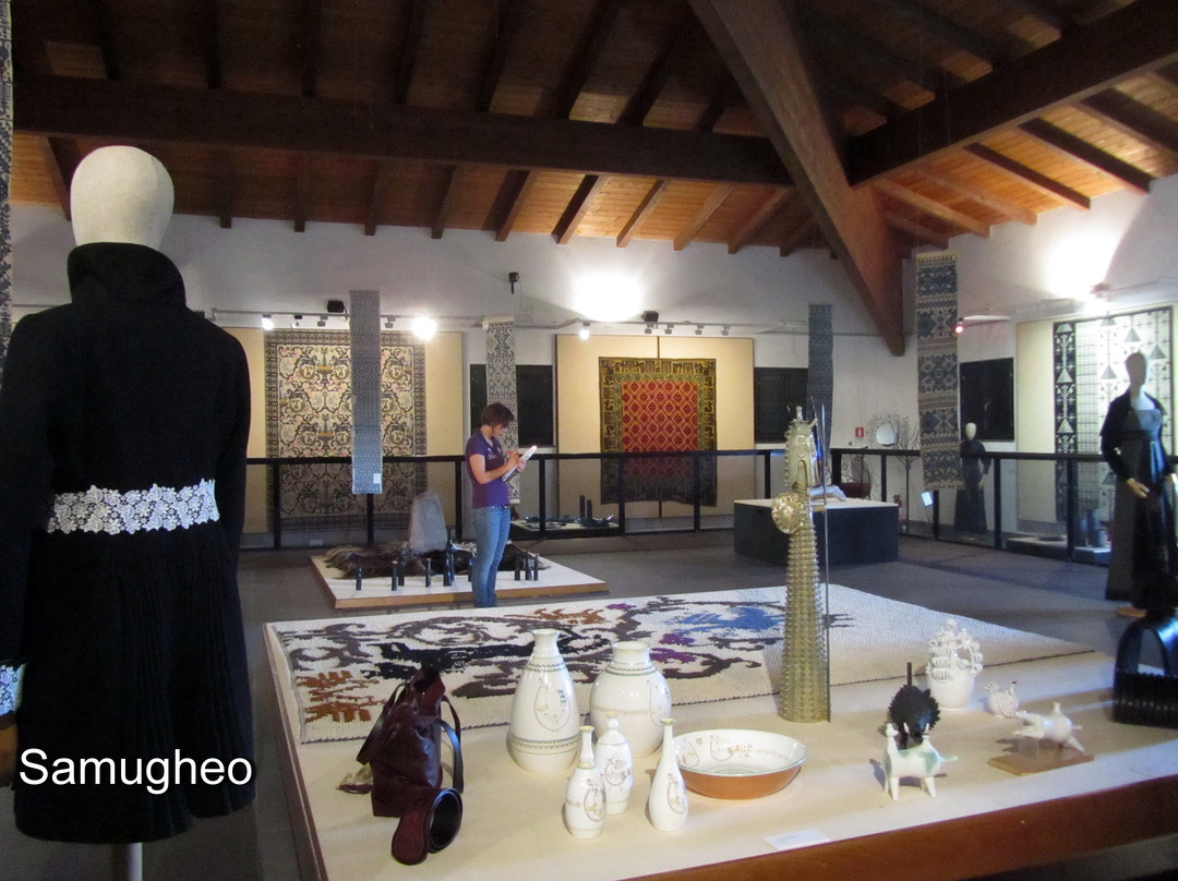 MURATS. Museo Unico Regionale Arte Tessile Sarda-Samugheo必去景点