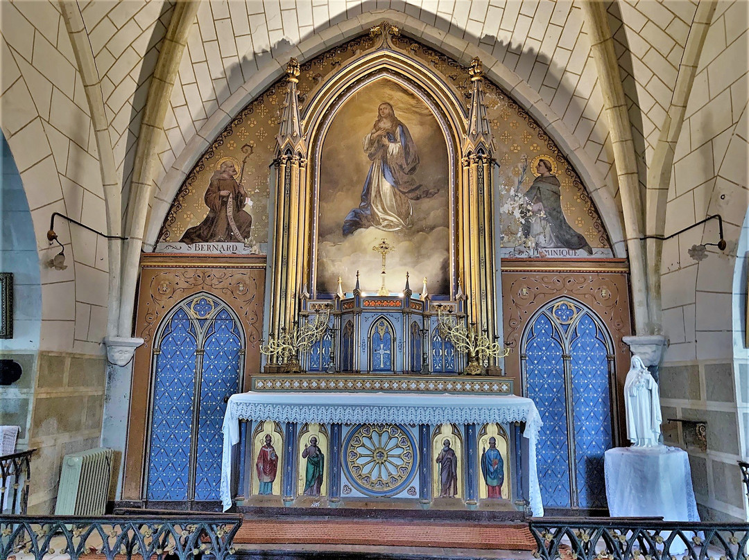 Eglise Notre-Dame-Dame-Marie-les-Bois必去景点