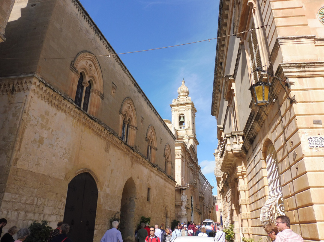 Villegaignon Street-姆迪纳必去景点