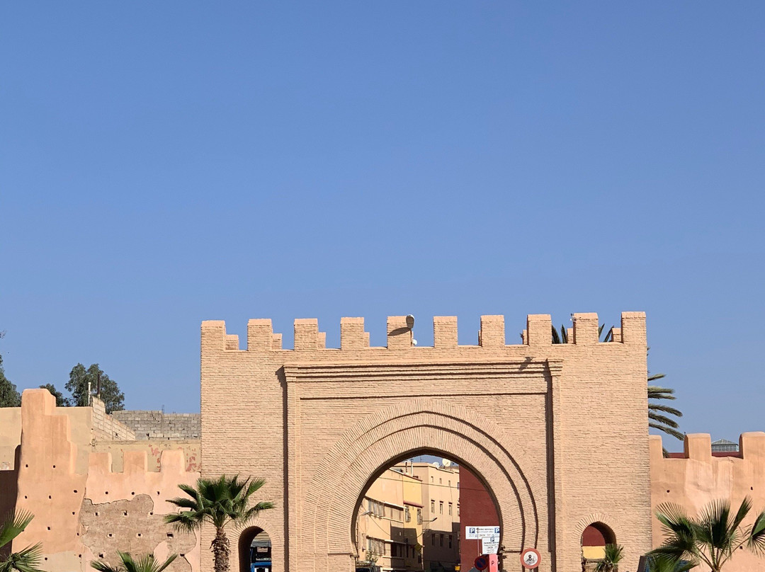 Abdou Taxi 404 Agadir-阿加迪尔必去景点