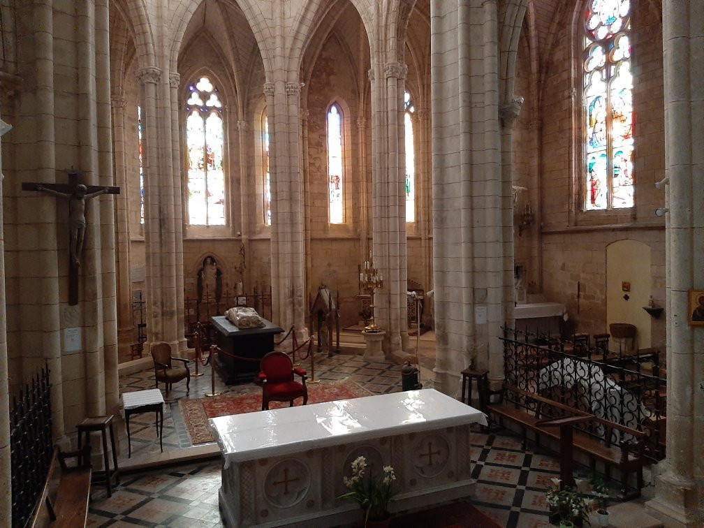 Sous la Tonnelle主图