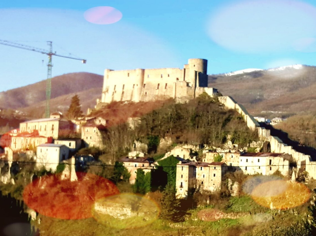 Castello Caracciolo景点图片
