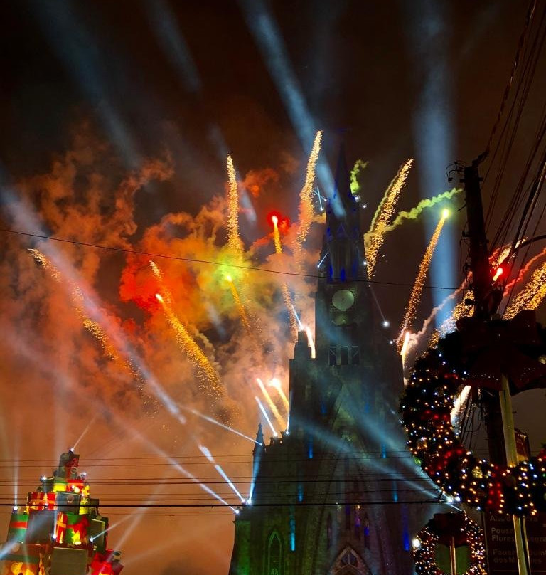 Paróquia Nossa Senhora de Lourdes-卡内拉必去景点