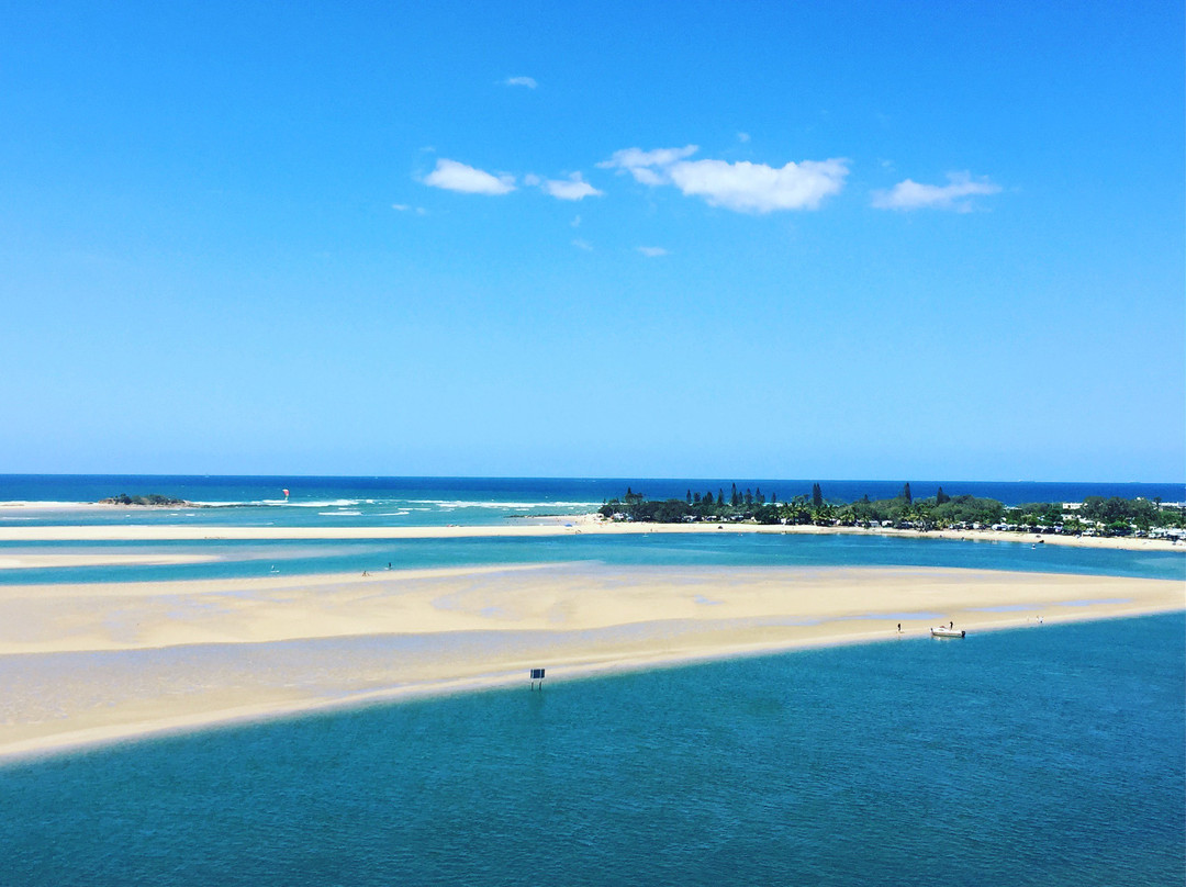 Waves Maroochy River主图