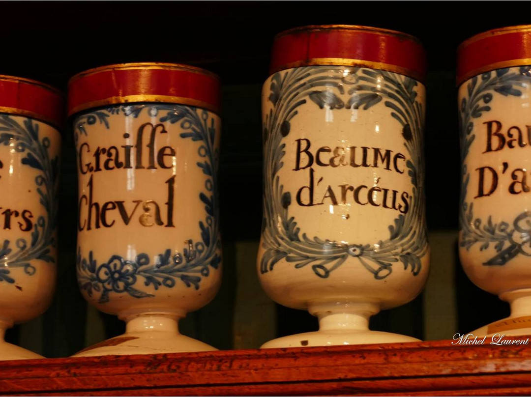 Apothicairerie-布雷斯地区布尔格必去景点