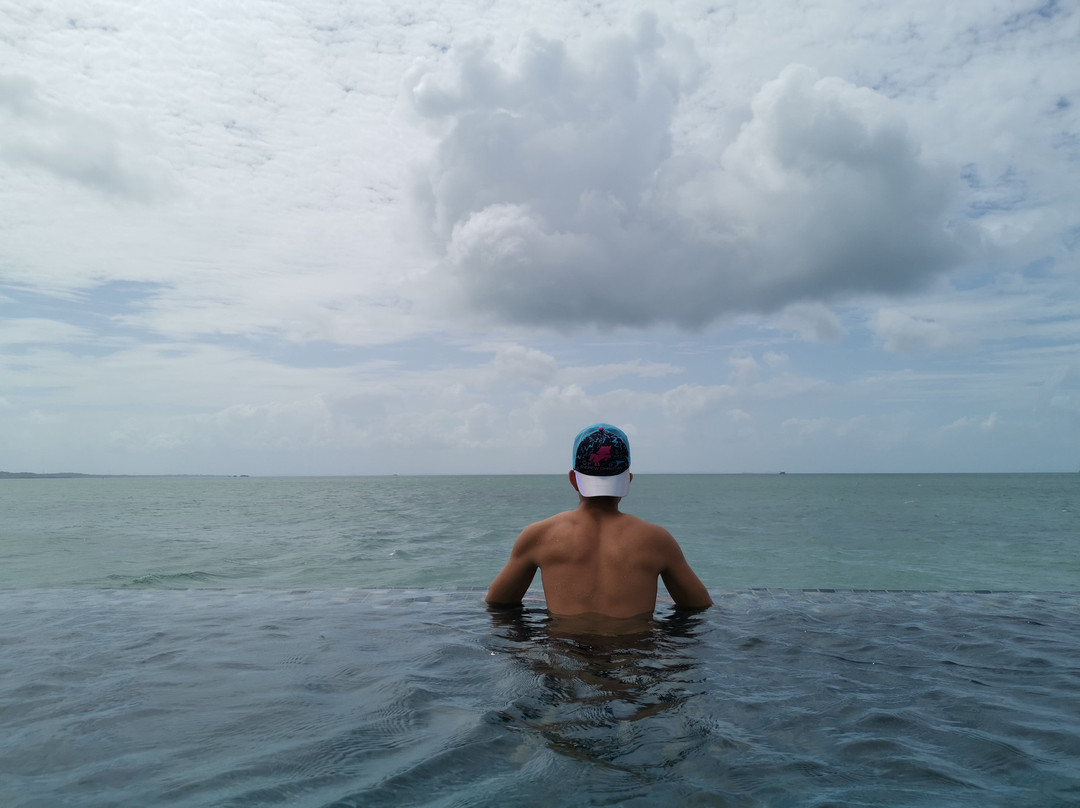 Doulos Phos The Ship Hotel主图