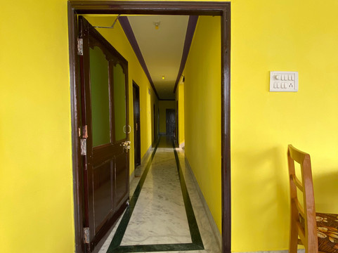 拉胡尔旅馆主图