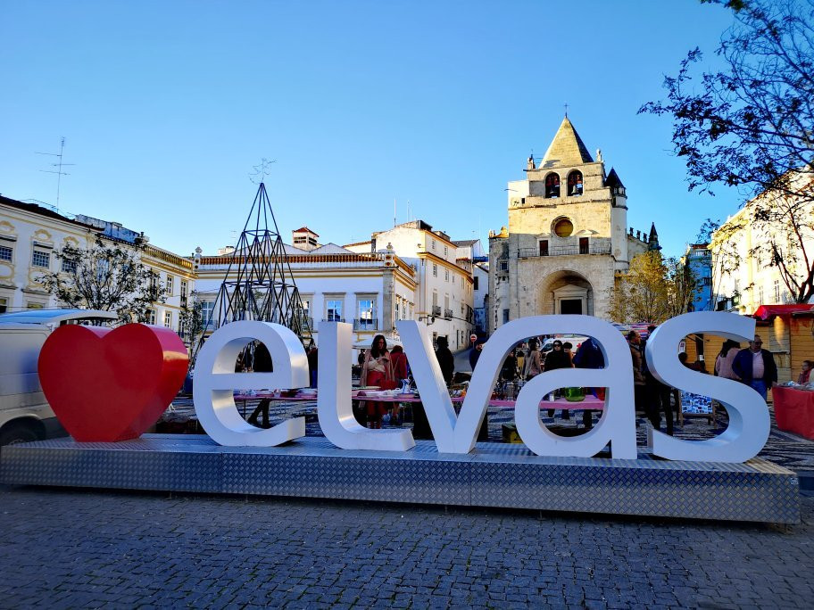 Praca da Republica-埃尔瓦什必去景点