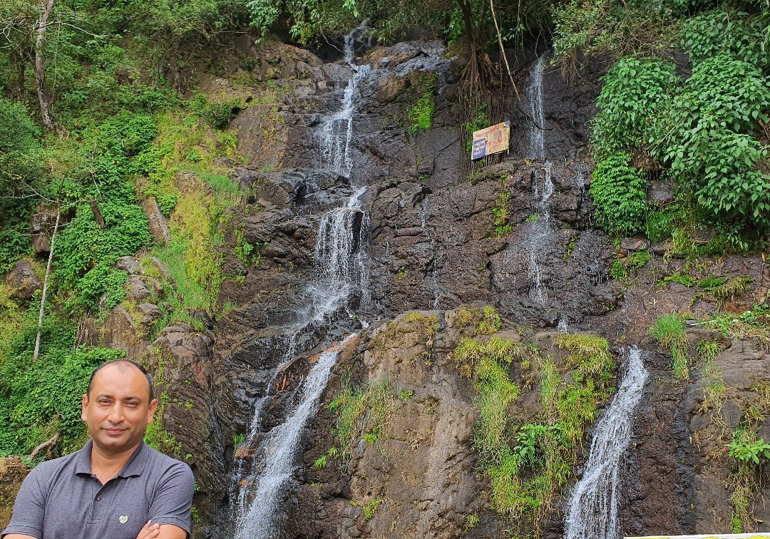 Valanjamkanam Water Falls景点图片