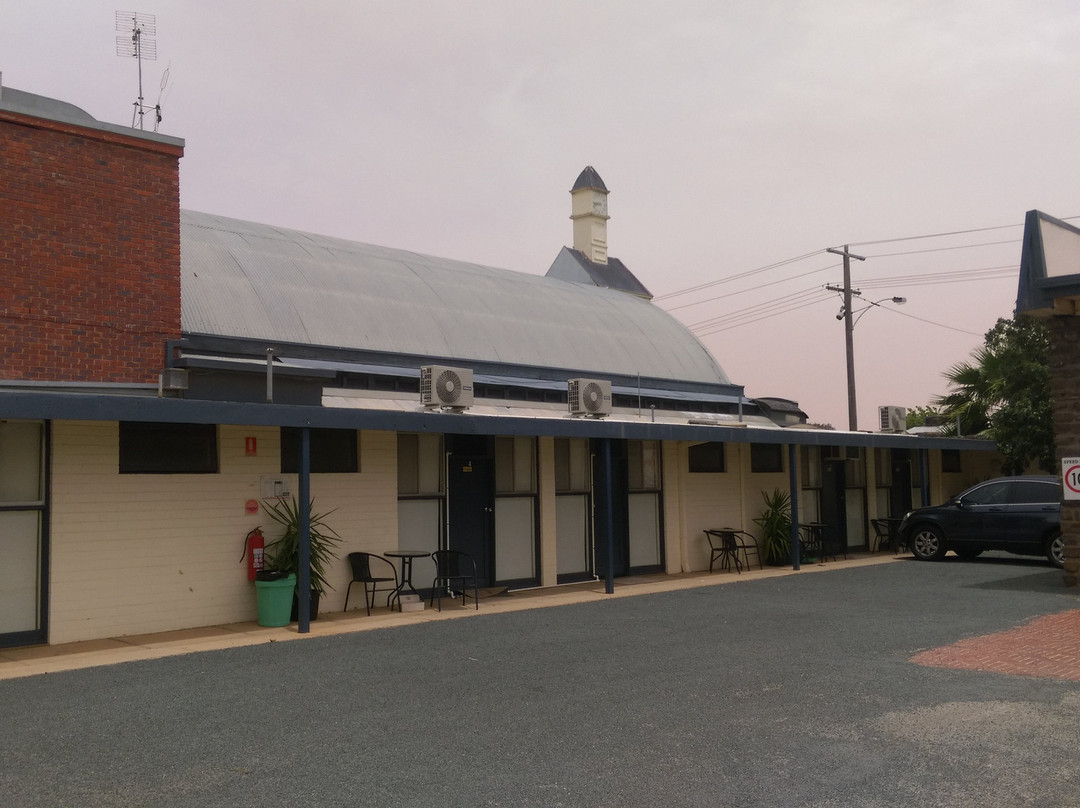 Pioneer Station Motor Inn主图