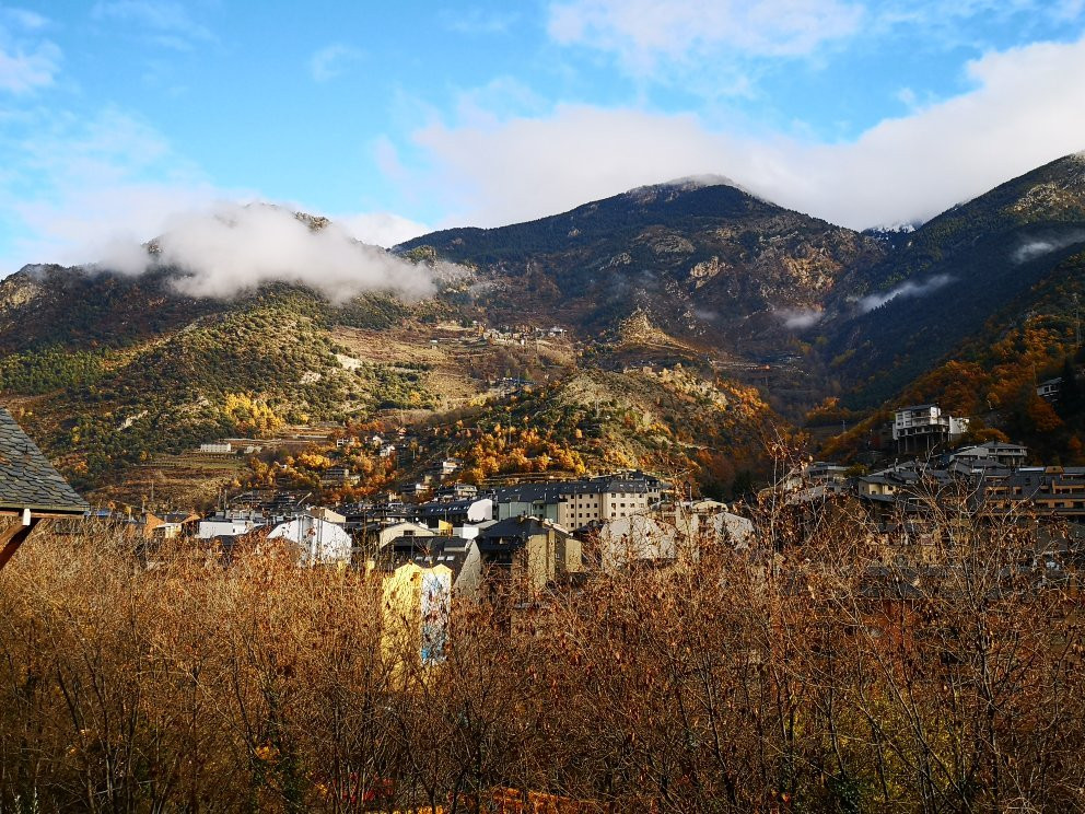 索尔公园酒店主图