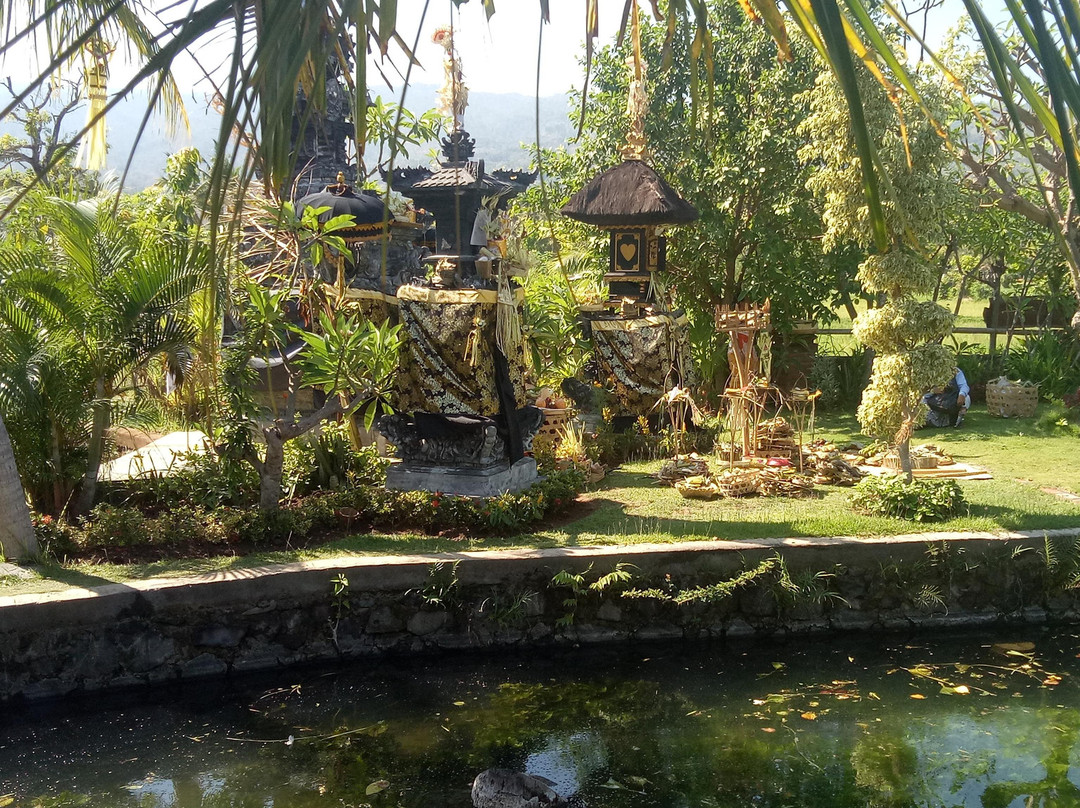 Lovina Shanti Spa-罗威那海滩必去景点